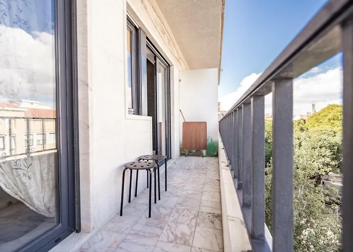 Апартаменти Akicity Pearl Ii