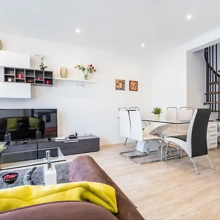 Apartment Akicity Pearl Ii